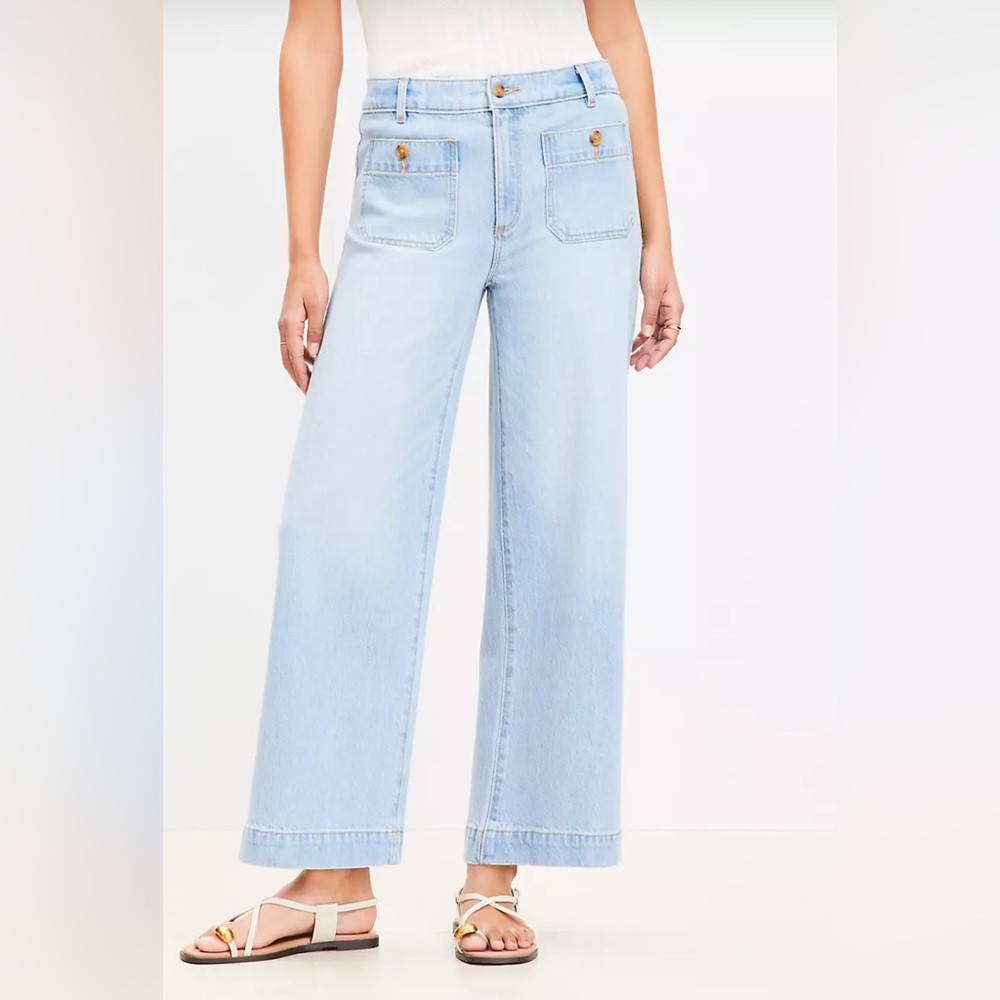 LOFT Palmer Wide Leg Crop Jeans in Light Vintage Indigo
Wash Size 28